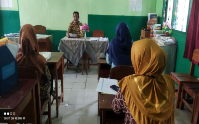 Rapat Rutin Bulanan